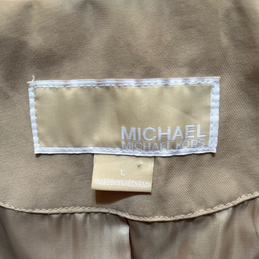 Michael Kors rain/wind jacket - Picture 7 of 9
